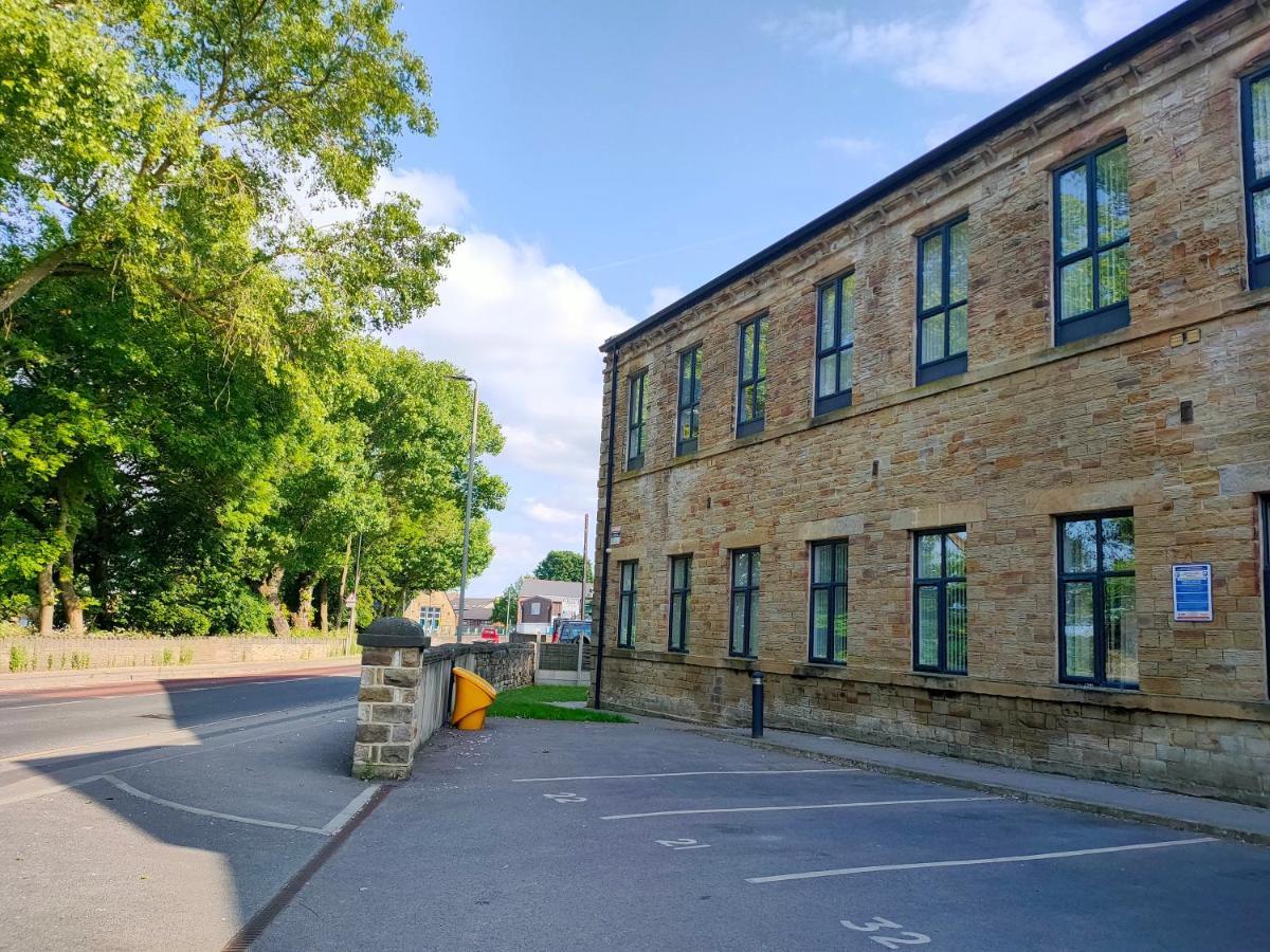 Butterfly Apartment Ossett Buitenkant foto